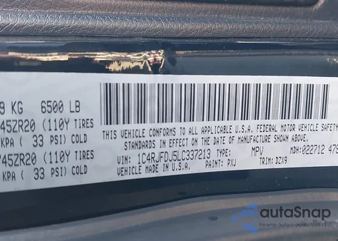 2020 Jeep Grand Cherokee Srt 4X4 z USA, uszkodzony, nr VIN 1C4RJFDJ5LC337213